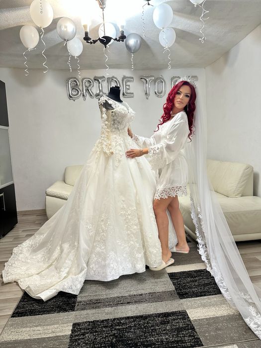 Rochie mireasa trenă model unicat