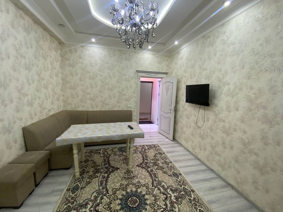 Samarqand Shahar Beruniy kuchasida 2xonali kvartira ijaraga beriladi