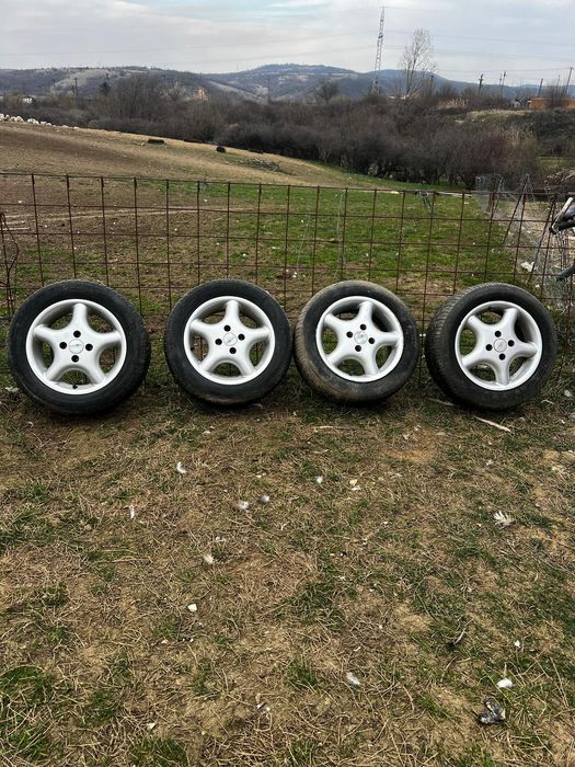 De vânzare jante aliaj aluminiu cu tot cu cauciucuri 185/60R14