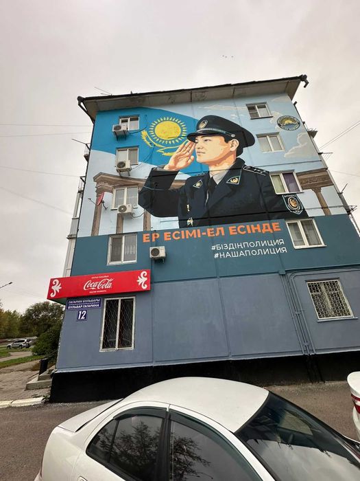 2х. БУЛЬВАР, 45м2, балкон остеклен, кондиционер, можно в ипотеку.