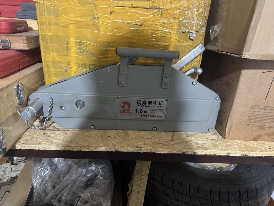 Лебедка ручной 1.6тон