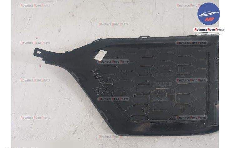 Хонда Цивик / Honda Civic Оригинална задна решетка/основа на броня отд