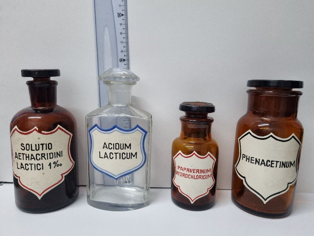 Recipiente sticlute farmacie vintage set