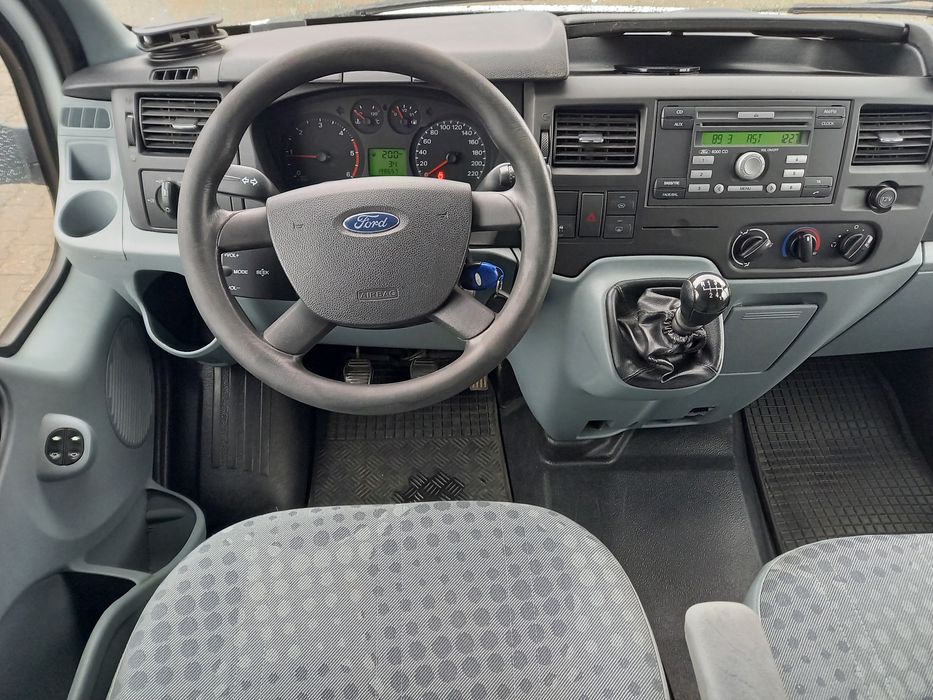 Ford Transit 8+1 locuri Euro 5