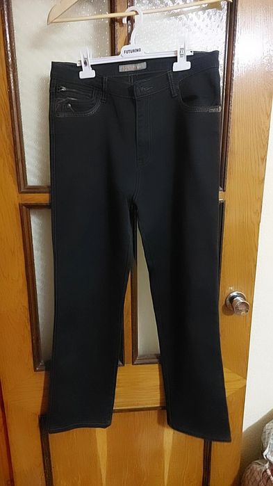 Тёплая Женская Одежда в отличном состоянии 50 р