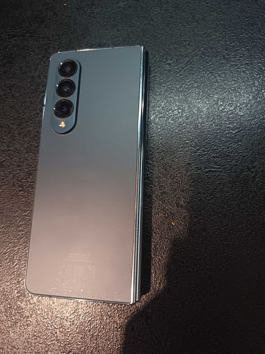 Samsung z fold 4