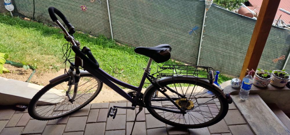 De vânzare bicicleta de oras