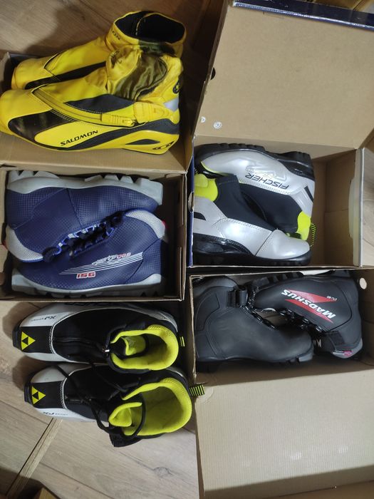 Лыжные ботинки несколько пар б/у