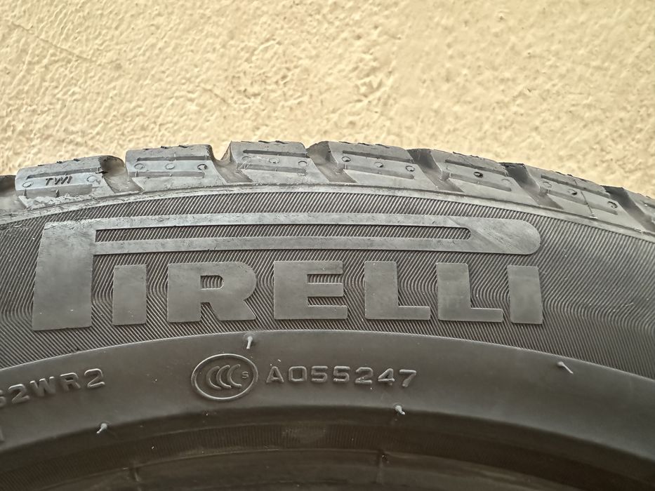 Автомобилни гуми 245 50 18 PIRELLI