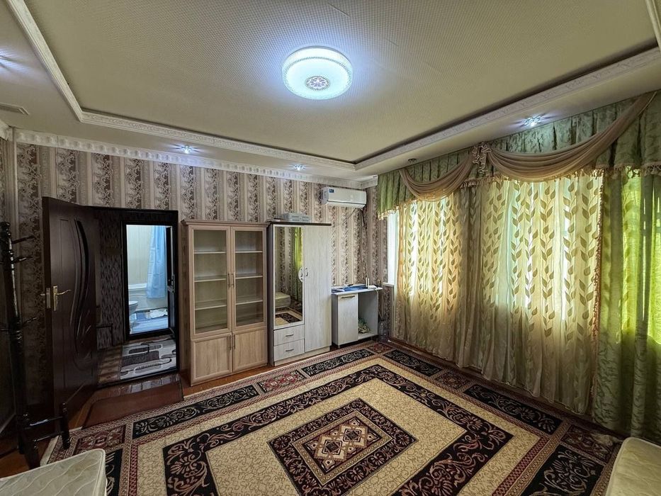 Yunusobod Bodomzor 1 xona Xamma sharoiti bor 2 etaj