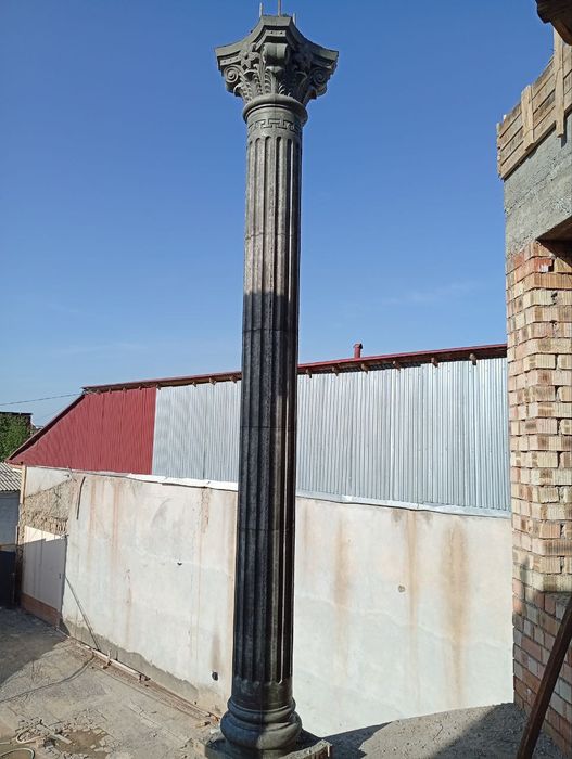 Rim kolonnasi (ustuni)