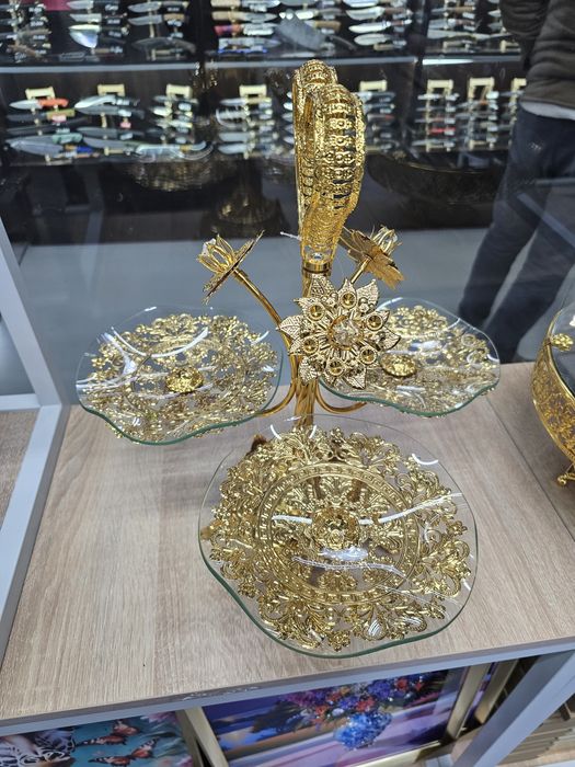 Продам менажницу и печеница