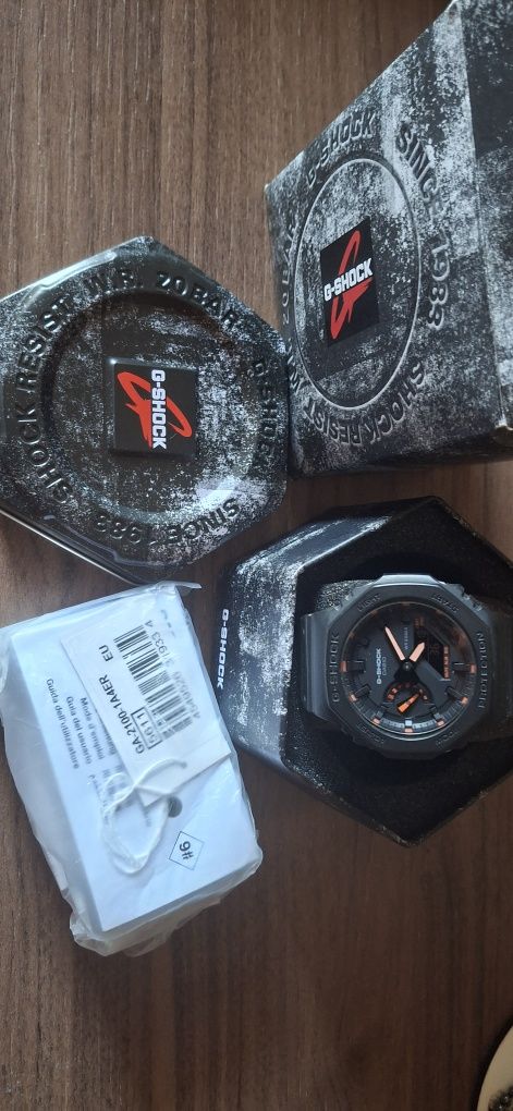 Casio  G-Shock Ga-2100