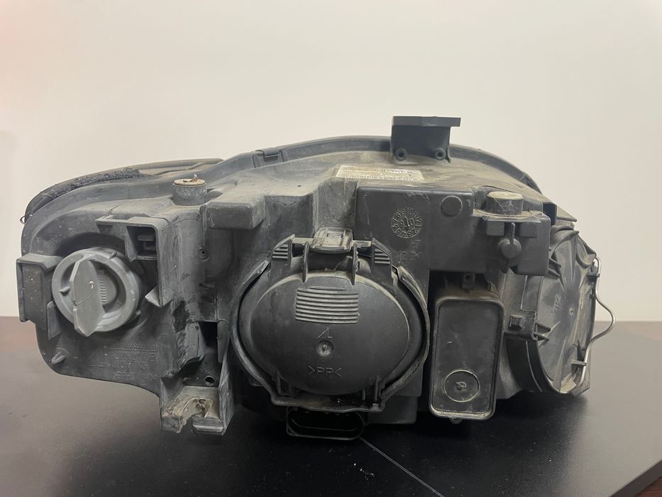 Фарове за Ауди А4