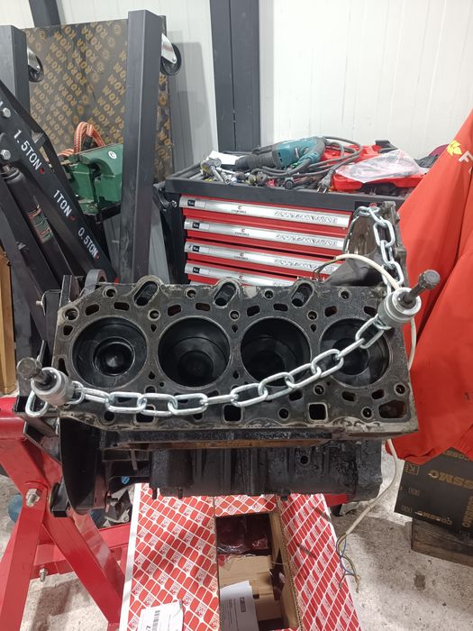 Двигател Киа Соренто 2.5 140 кс дизел