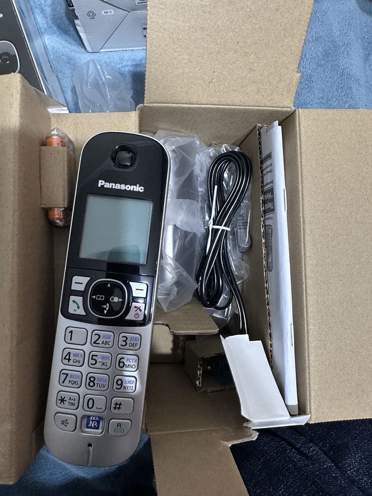 Panasonic KX-TG6811RU