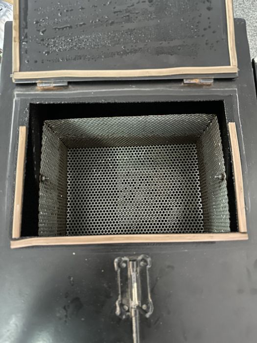 Masini gheata carbonica / fum greu.