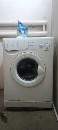 Zapchastga Indesit W43T