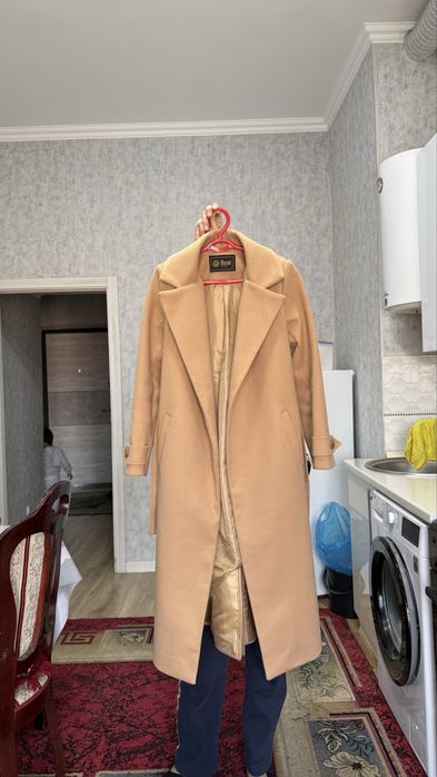 Пальто цвет: бежевый размер: s, 38