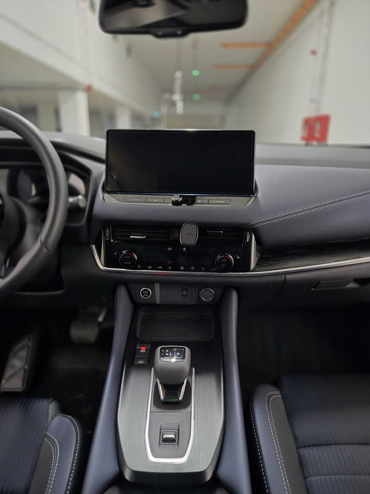 QASHQAI | Tekna Plus | 1.3 l 156CP benzină mild-hybrid duo colour
