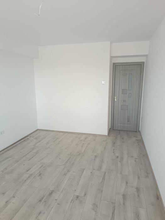 Fiald 2 camere NOU NOUȚ