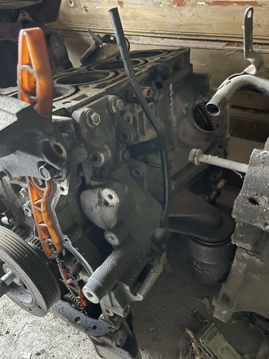 Блок за додж калибър/ dodge caliber 1.8 i 2007 150 к.с.