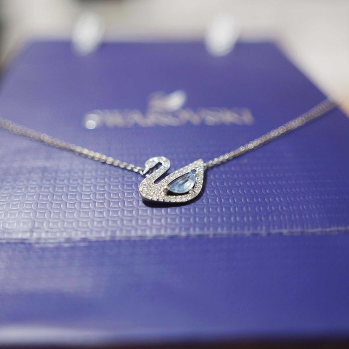 Колие Swarovski – модел “Лебед”