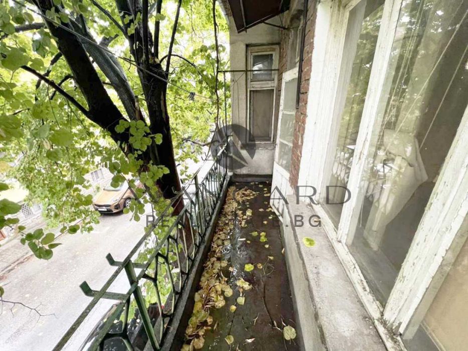 оф.24201 Етаж от къща/ Военна болница