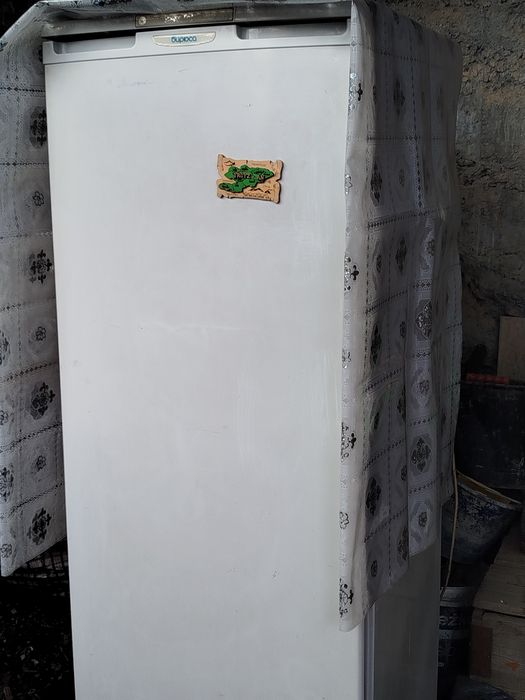 Холодильник бу Бирюса