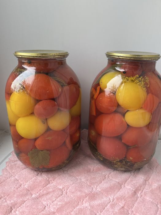 Продам домашние соленые помидоры