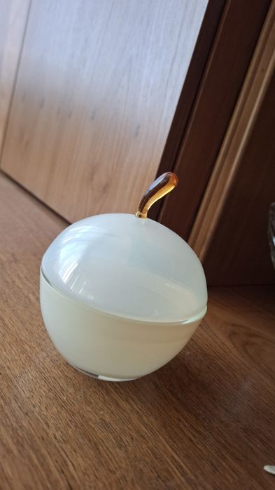 Кристални купи и вази