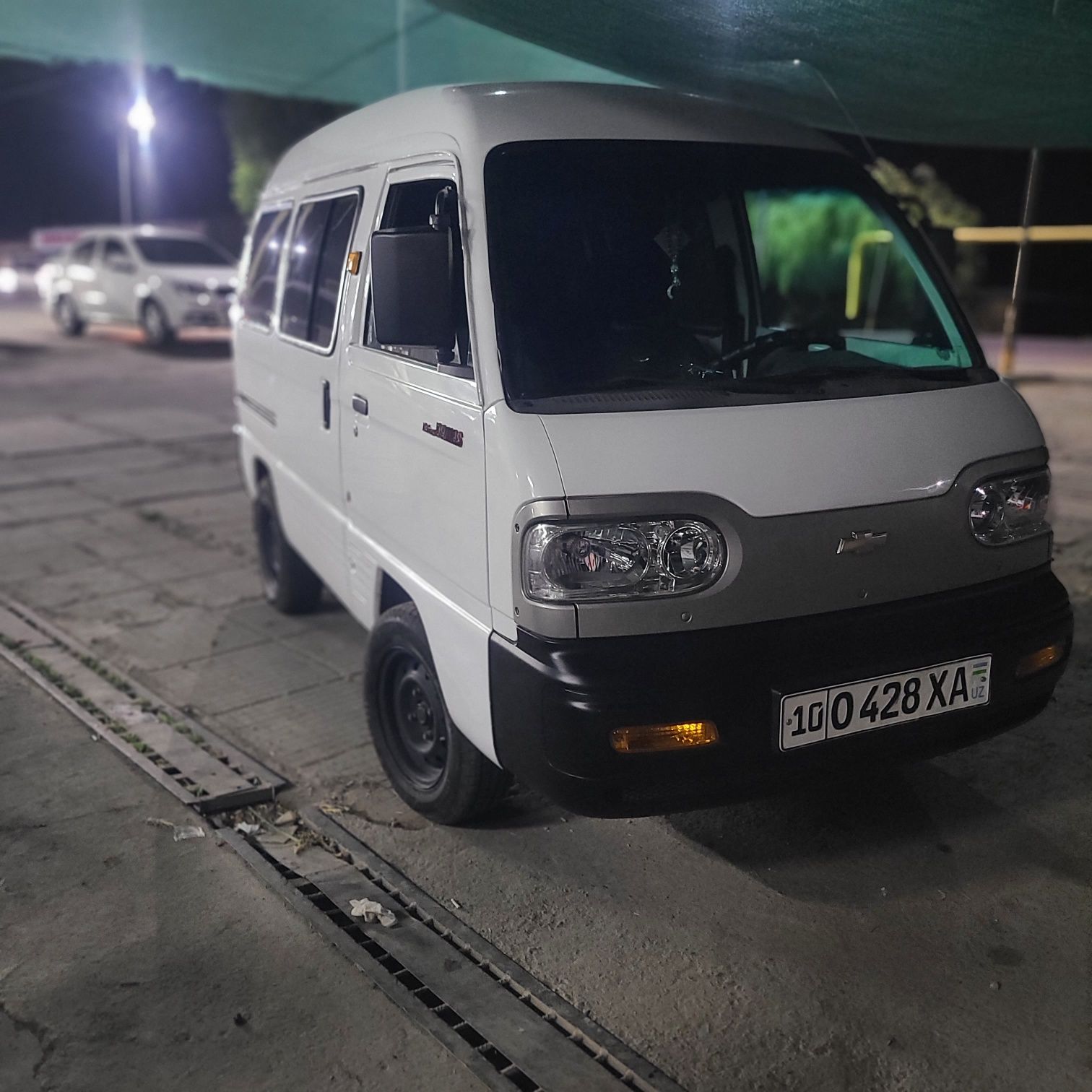 Chevrolet Damas 2