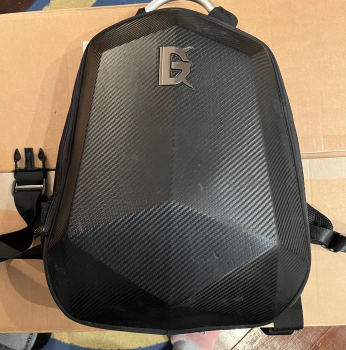 Costum motor barbat + ghiozdan + ghete