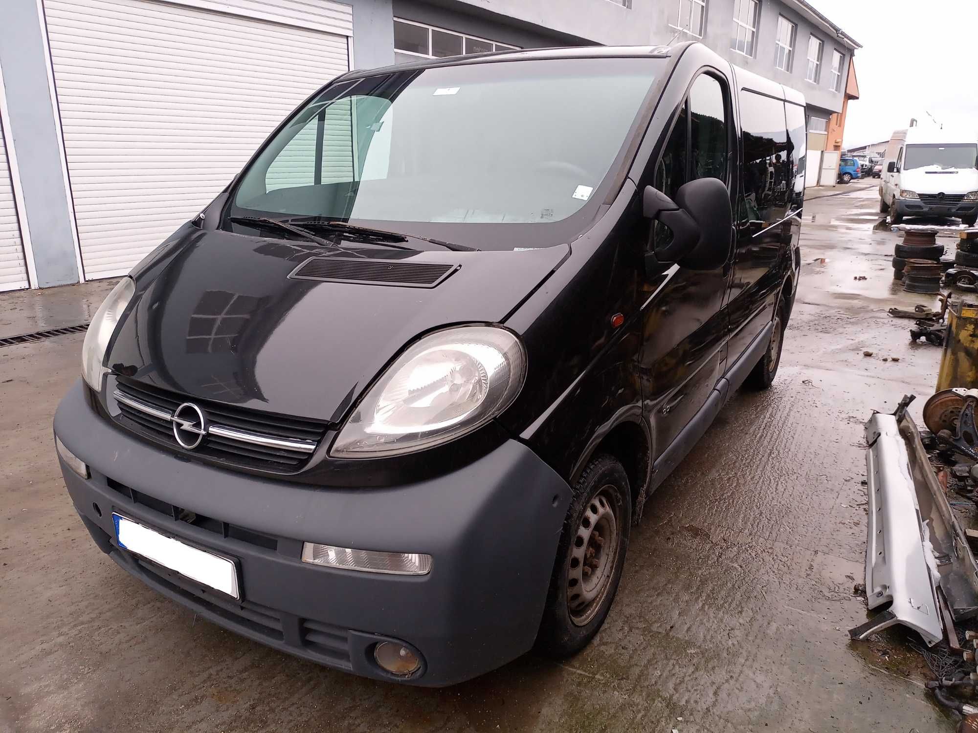 OPEL VIVARO 1.9TDI 74kw 02г. На части...