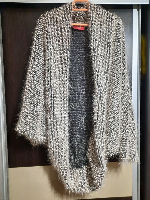 Cardigan  atmosphere