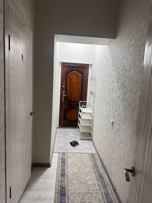 Qorasuv 6 da 2 xonali juda shinam qulay Xonadon