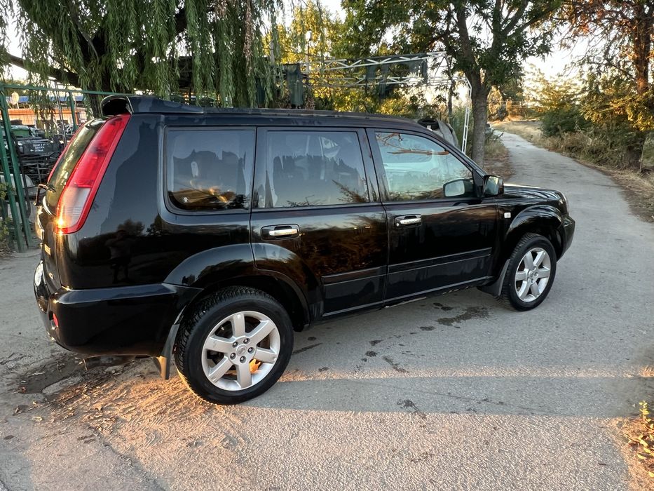 Nissan X Trail 2.2 DCi 2006г. на части
