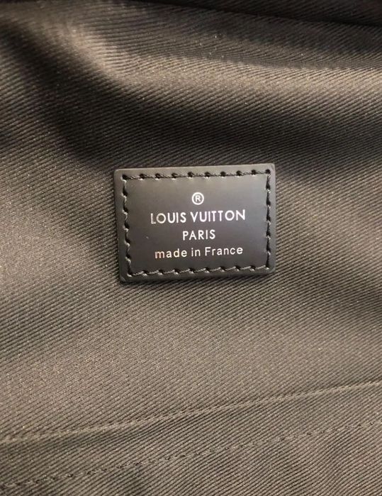 Мъжка чанта Louis Vuitton Avenue Sling Bag