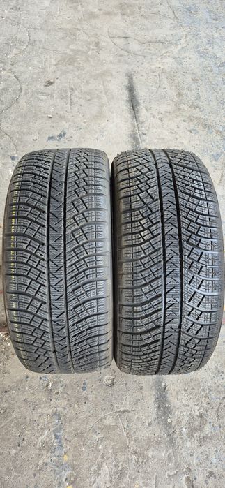 2 anvelope iarna Michelin 265/45/19.Pretul este pe bucata