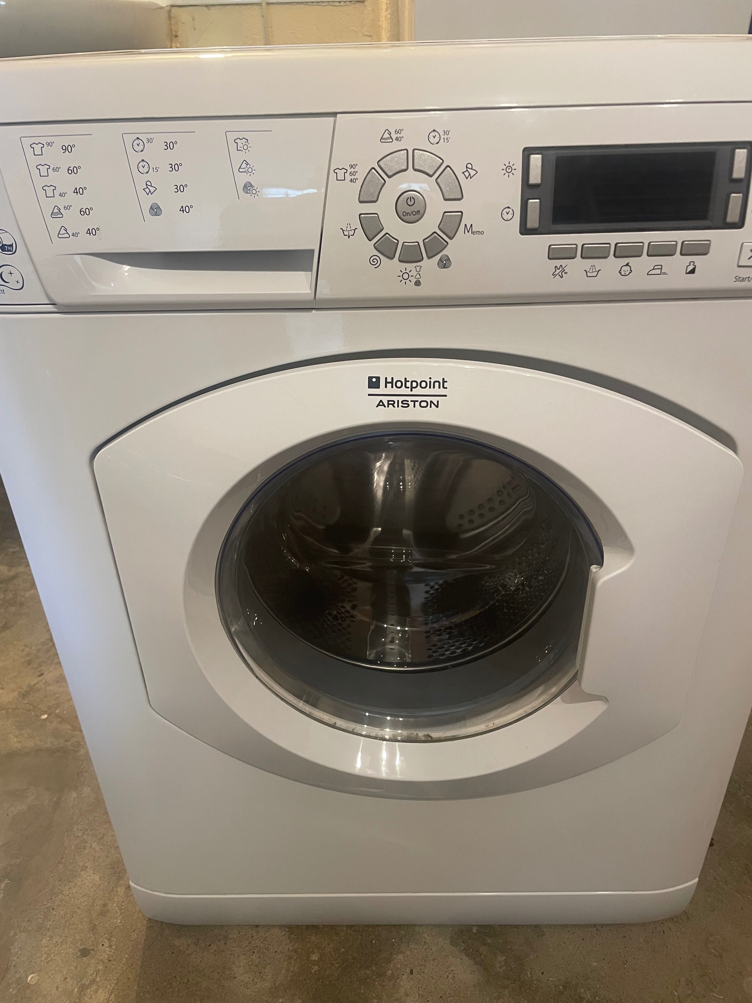 Пералня със сушилня “ АRISTON” HOTPOINT