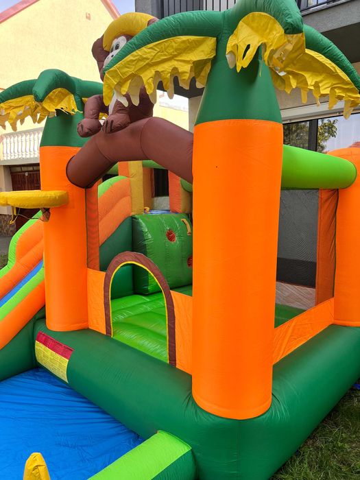 castel tobogan gonflabil