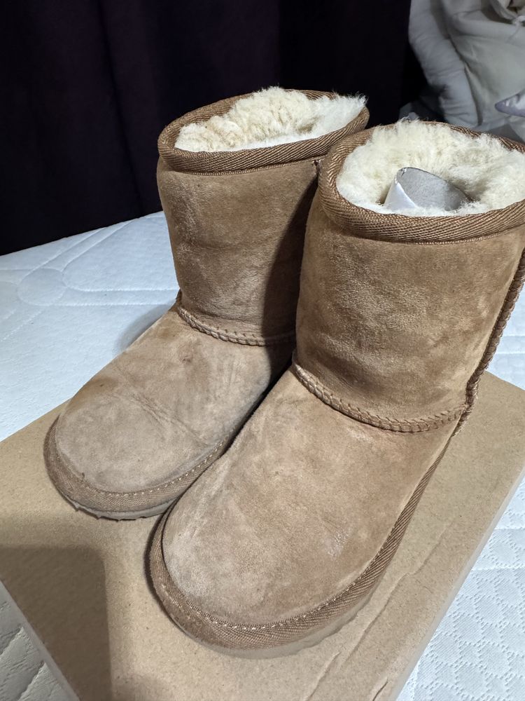 Оригинални ботички UGG