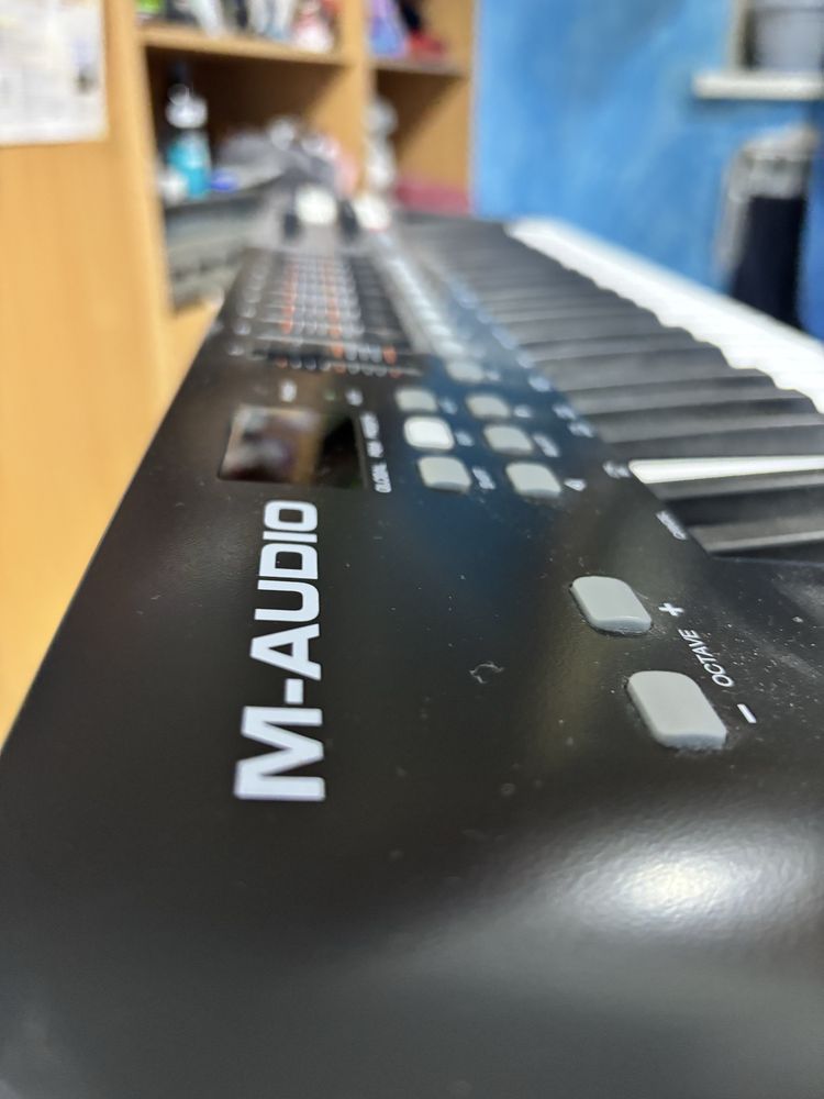 Midi-клавиатура M-Audio Oxygen 49