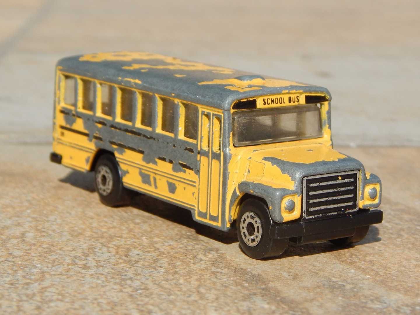 Macheta International Harvester Matchbox 1985 autobuz scolar american