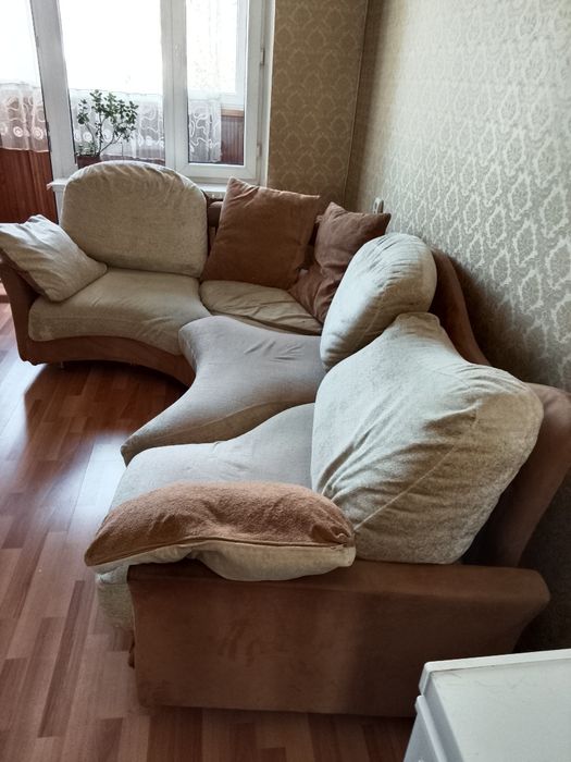 Диван бесплатно для гостиной