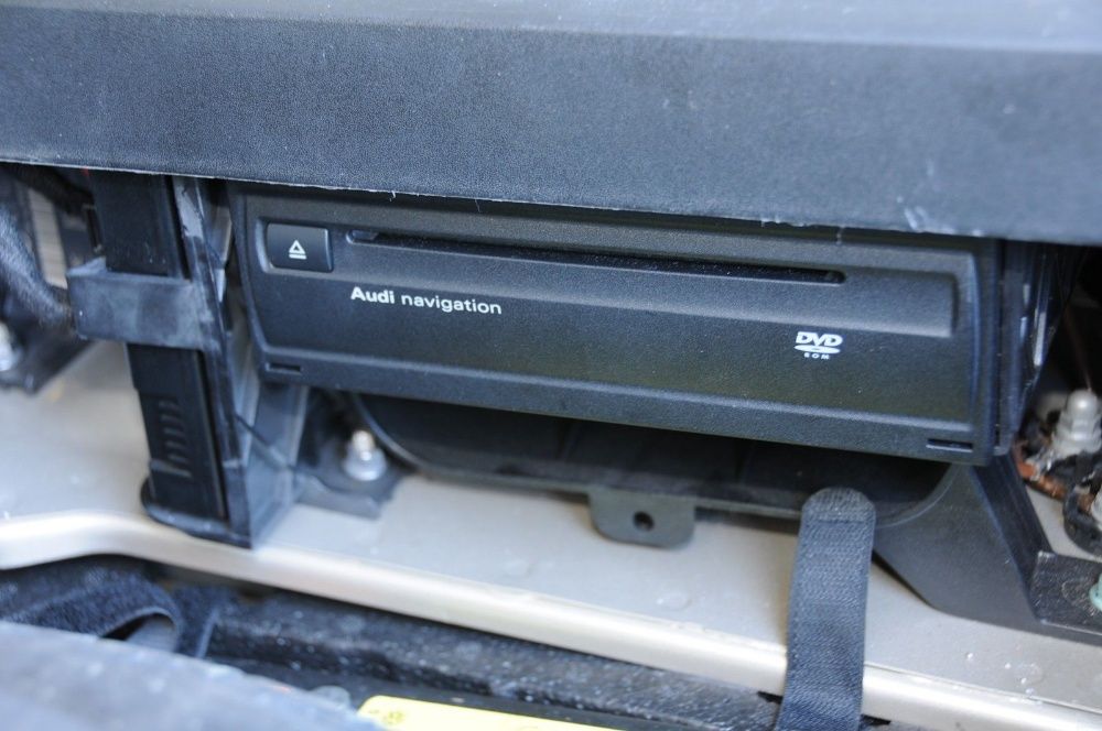Dvd Navigatie Audi MMI 2G Pt A4 A5 A6 A8 Q7 Europa+Romania