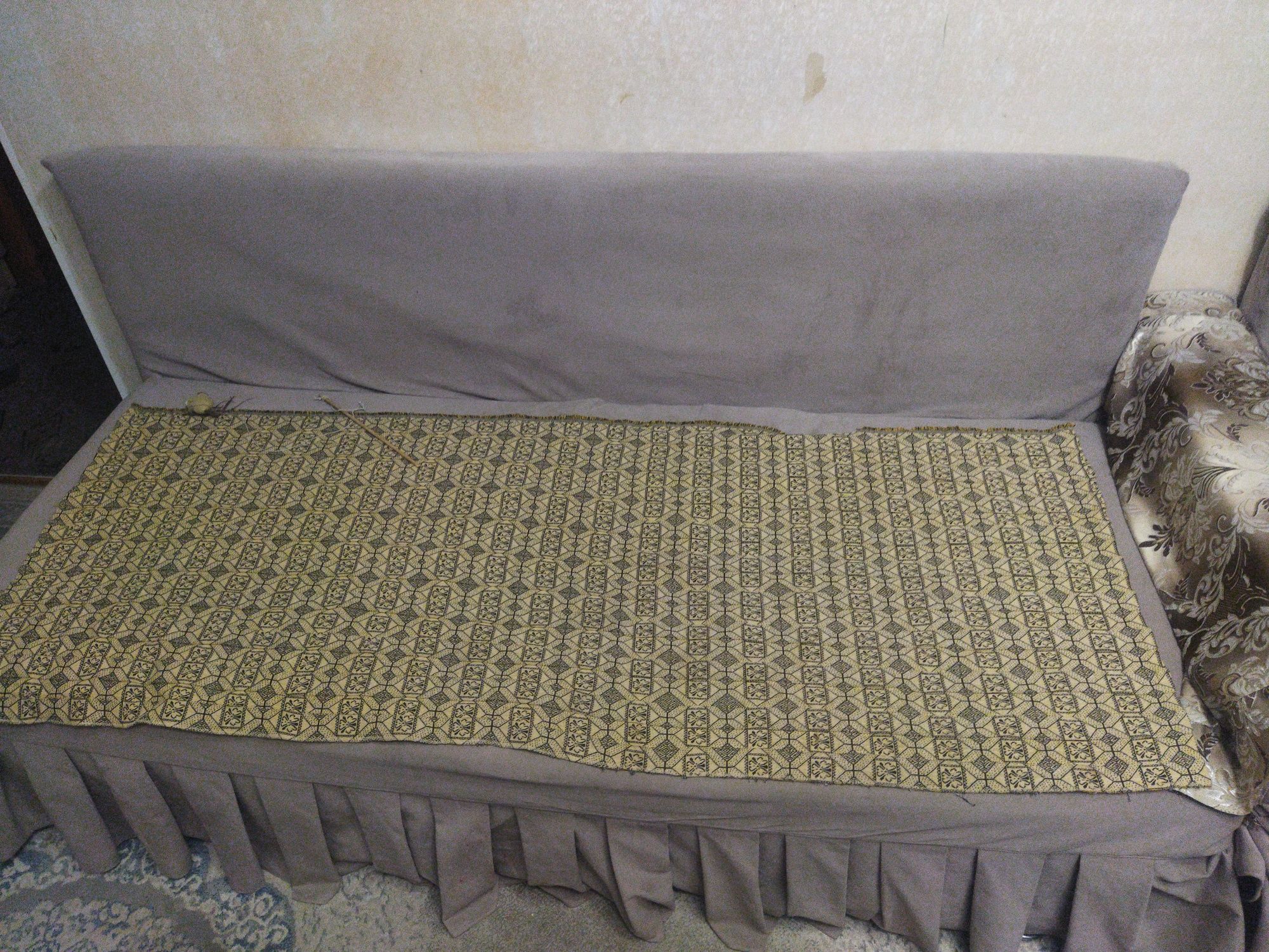Продам два раскладных дивана