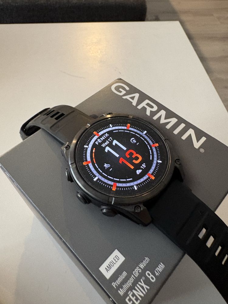 Garmin Fenix 8 47mm AMOLED - като нов