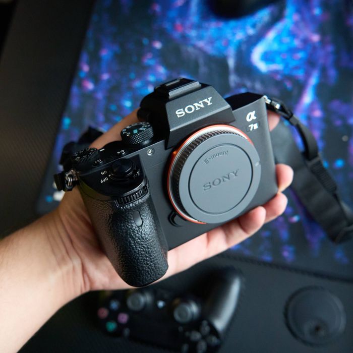 Продаю Sony A7 III(3)