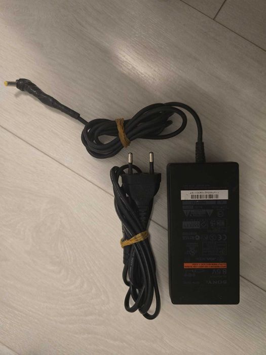 Sony Playstation 2 Slim (PS2), 2 Controllere